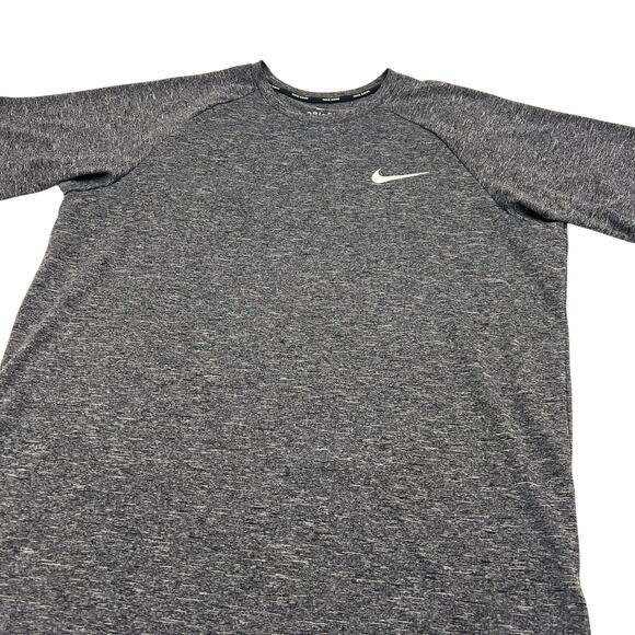 Nike Swim Womens Gray Dri Fit UPF40 Hydroguard Short Sleeve T-Shirt Sz M - Picture 2 of 9